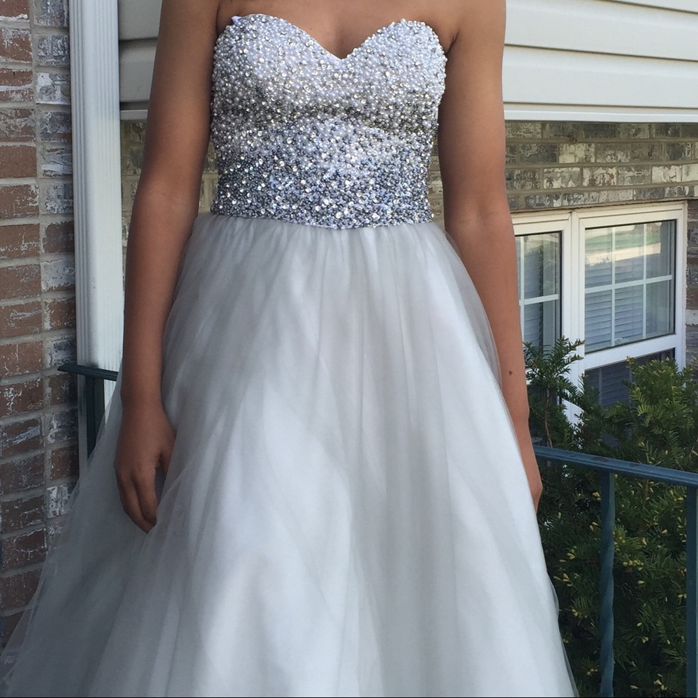 Grey prom dress
